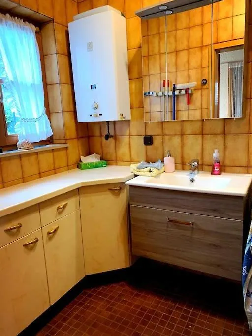 Apartment Freistehender Bungalow In Marktbreit In Traumlage Mit Grossem Garten